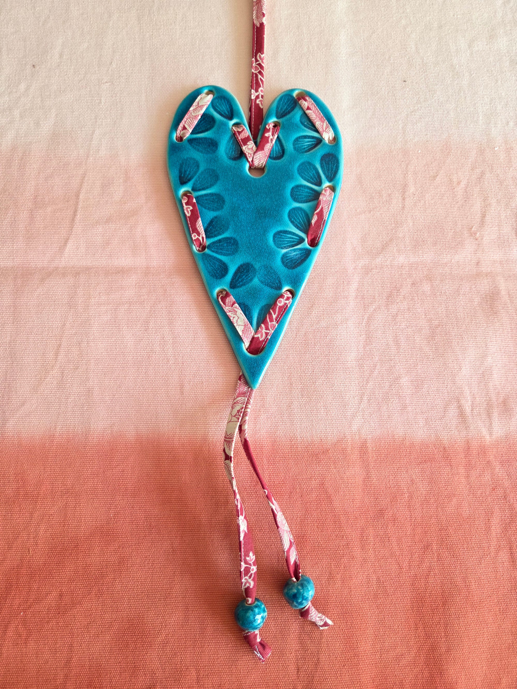 Coração de Parede Turquesa